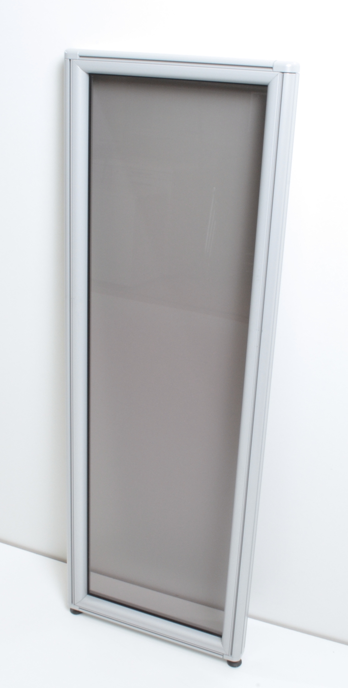 Trennwand - 116 x 40 cm, Acrylglas getönt - Werndl  Büromöbel-Outlet.de -  Neue und gebrauchte Büromöbel in Stuttgart